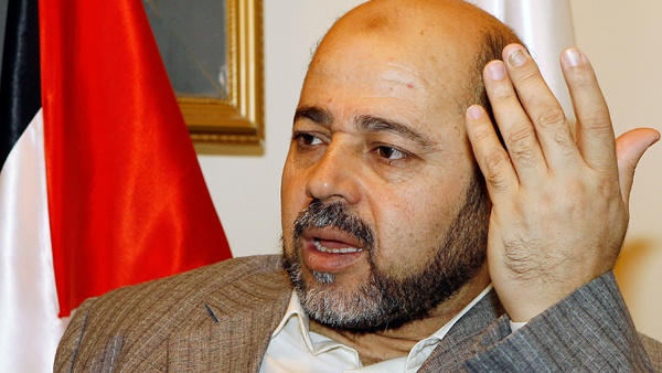 حماس توقع على ورقة الرئيس وتوافق على الإنضمام للجنائية الدولية